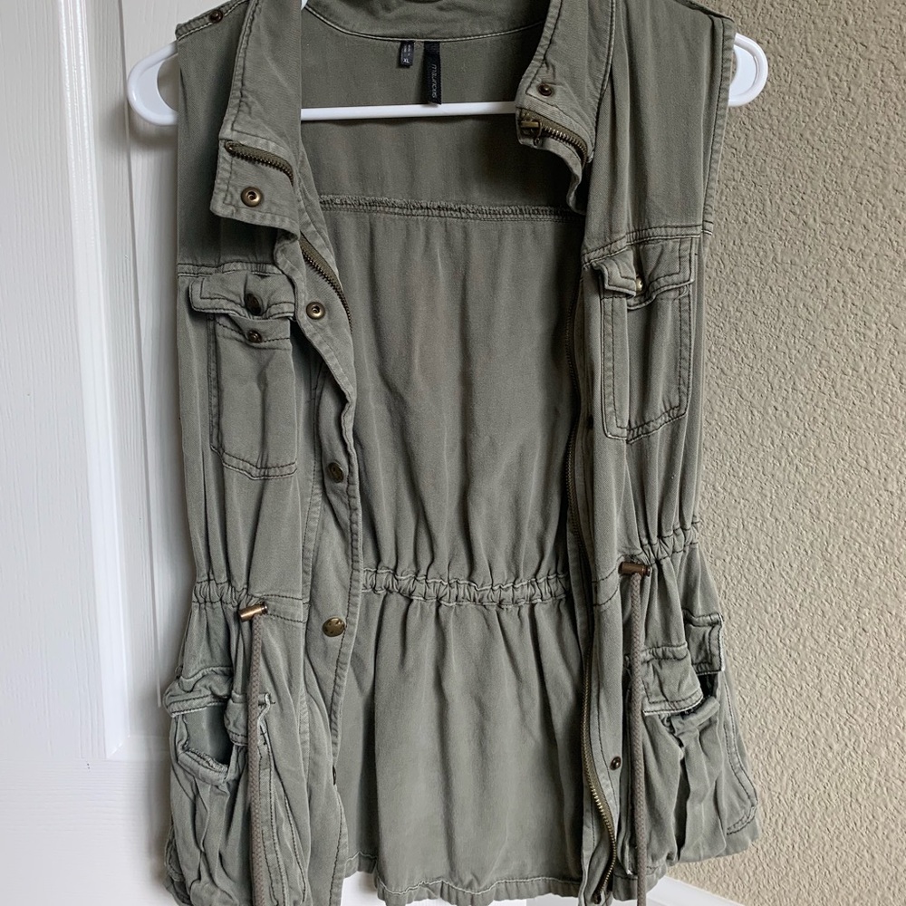 Army green vest